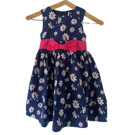 Preloved Flower Dress Girls Age 5-6, fully lined dress.