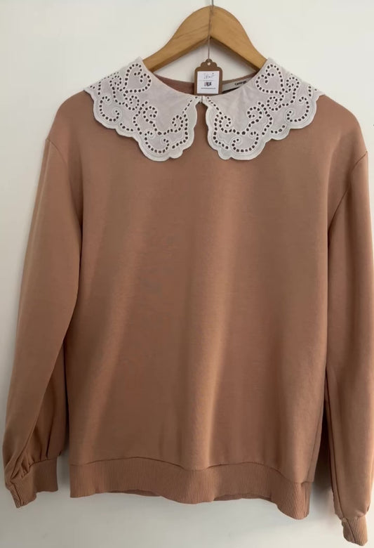 Pretty Collar jumper