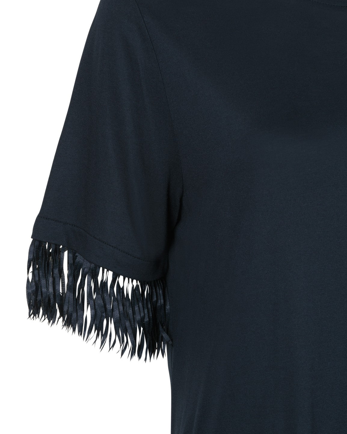 Preloved. This Oliver Bonas Fringe Sleeve T-shirt is a stylish yet comfortable addition to any wardrobe. It features navy blue material, complete with a classic fringe sleeve design. The size 16 makes it a perfect fit for most body types. Make a statement with this on trend t-shirt.