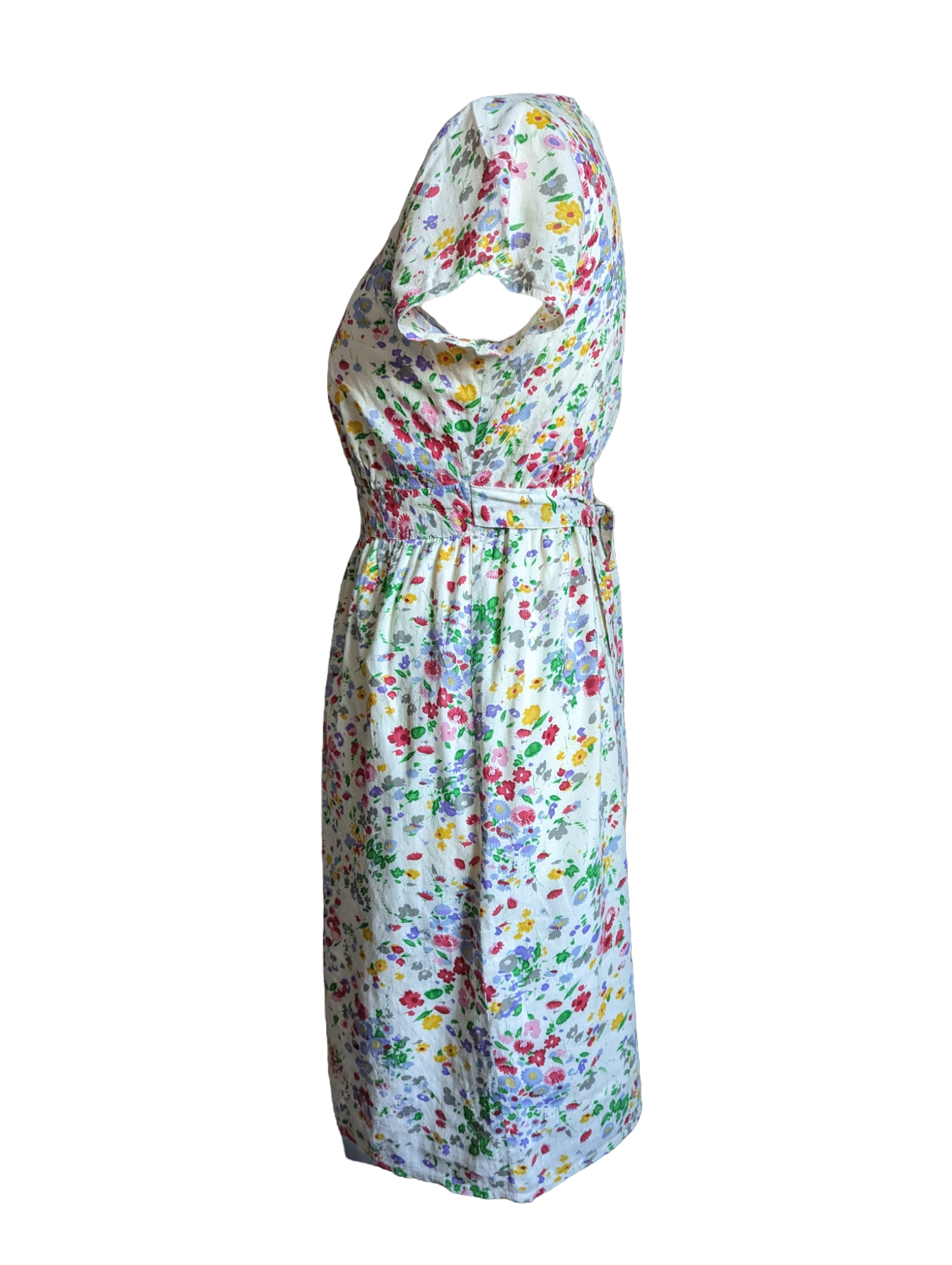 Preloved.  This stunning Pretty Fat Face Dress guarantees a flattering fit with its elastic back waist and ties, delicate chest detailing, and full lining. This lovely floral dress is perfect for any summer occasion, featuring size 12 for a comfortable fit. Enjoy feeling good and looking beautiful in this stylish summer dress.