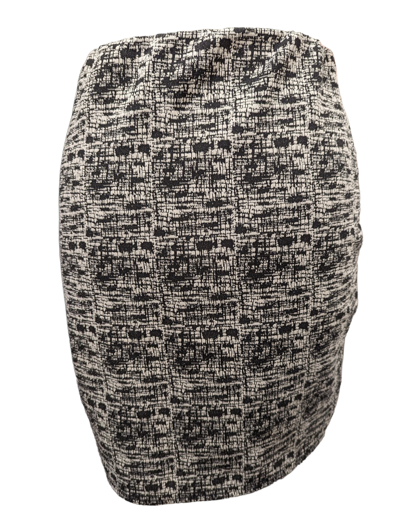 Add a unique style to your wardrobe with this Short Skirt from Miss Selfridges. Crafted from stretch fabric, this patterned skirt features black and white colour, making it the perfect addition for any outfit. Its size 12 fits comfortably to flatter your figure. Team with tights or leggings. Preloved